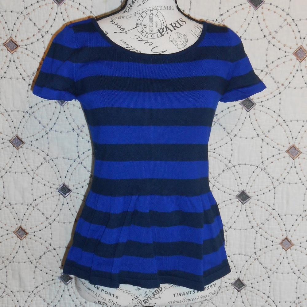 EUC INC Striped Short Sleeve Flared Top M